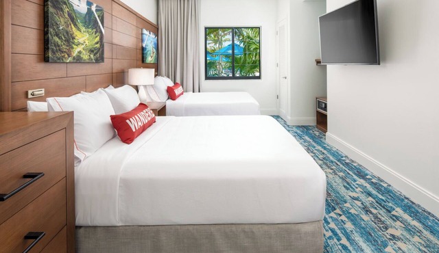 Beach Getaway Ideal for Family | Spacious Suite w/Kitchen | Free Breakfast