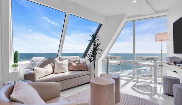 Beachfront Penthouse Boardwalk & Ocean Views