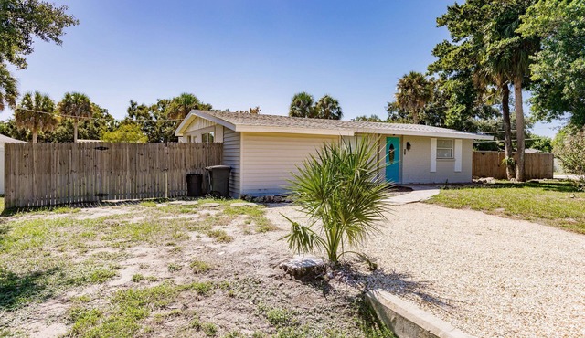 Bradenton Intercoastal Living - close to beaches