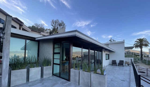 Bungalo Suite