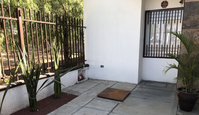 Casa familiar San Jerónimo en Privada Cerrada.