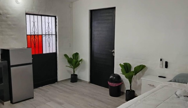 Charming studio in delightful Puerto Vallarta with WiFi, AC