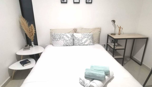 Comfortable DOWNTOWN Suite surrounded by nature