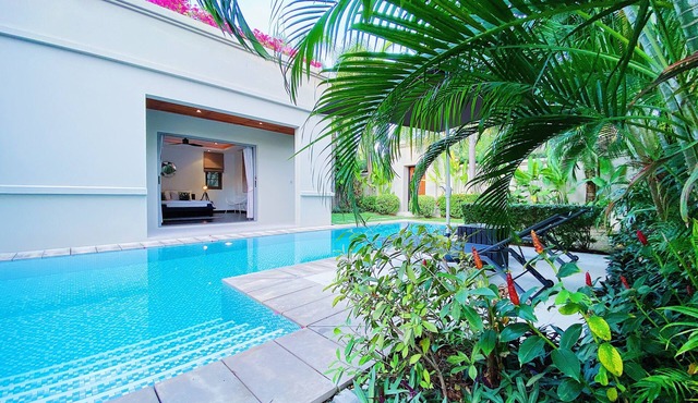Fabulous 2br pool villa walk to Bangtao beach and Catch club
