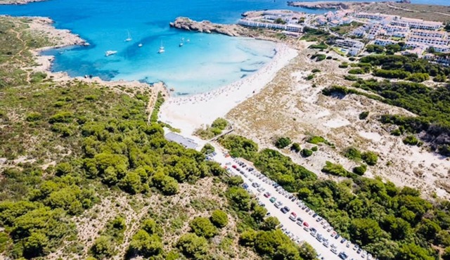 Flat Surrounded by Nature, With Pool, and Beach Nearby