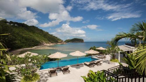 Hedonistic The Secret Beach Villa- Beachfront on Koh Phangan