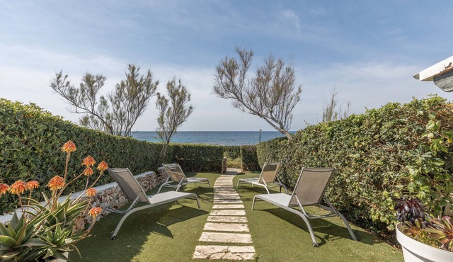 Holiday Home 'Binimares' with Sea View, Private Terrace and Wi-Fi
