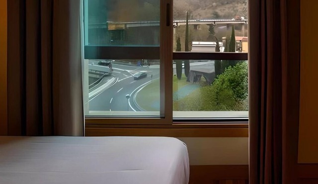 HOTEL EIBAR