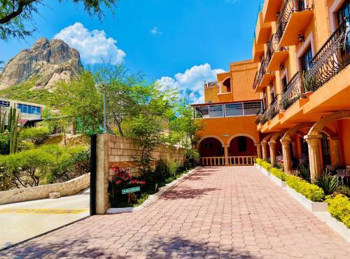 Hotel Hacienda Real