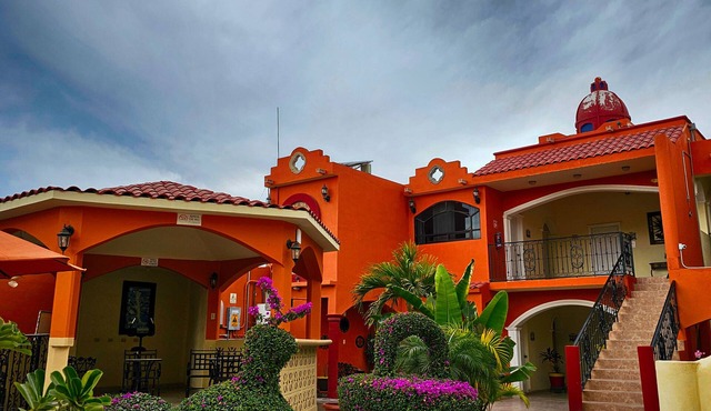Hotel Oasis