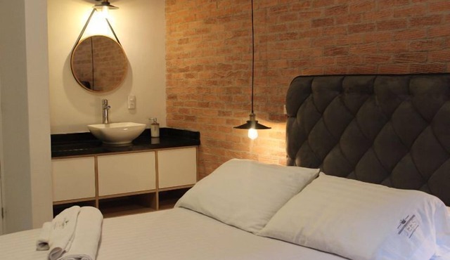 JEES B&B