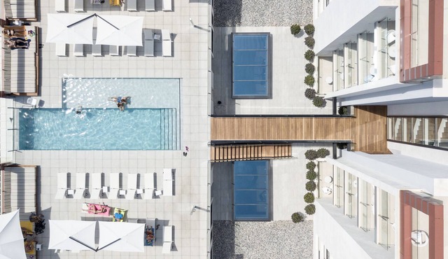 Kyrat Amarac Suites