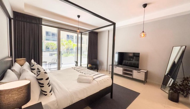 Modern Studio Apartment with Balcony