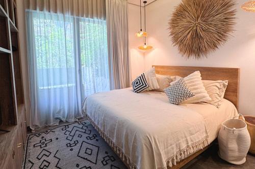 New 2Bdr unit step away from Caribbean beaches