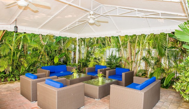 Ocean Lodge