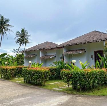 Phetra pool villas
