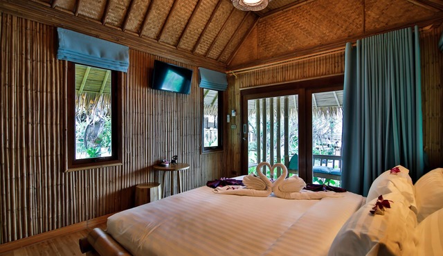Phi Phi CoCo Beach Resort