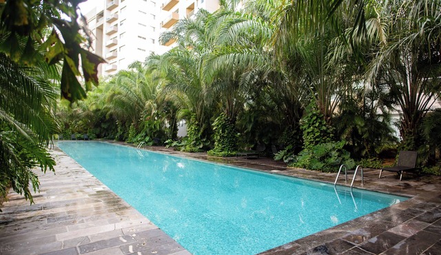 Spacious 3 beds 2.5 baths Condo US Consulate