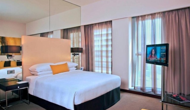 Studio With kitchenette Near Zayed Sports City