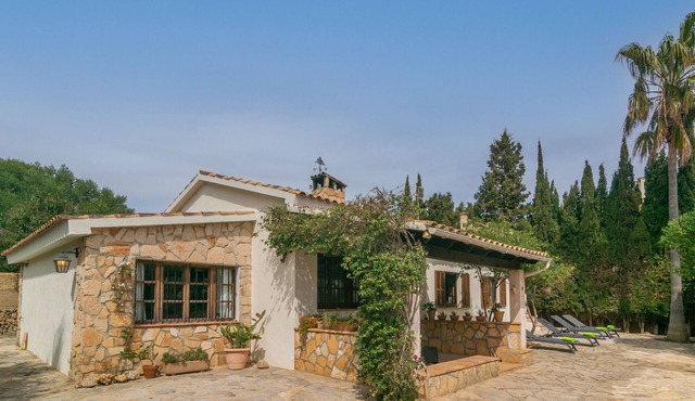 Tres Mares - Three Bedroom Chalet, Sleeps 6