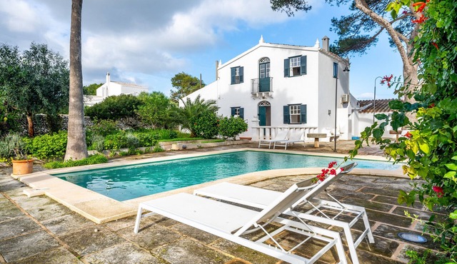 Villa 'Torret' with Workspace, Pool, Terrace & Wi-Fi
