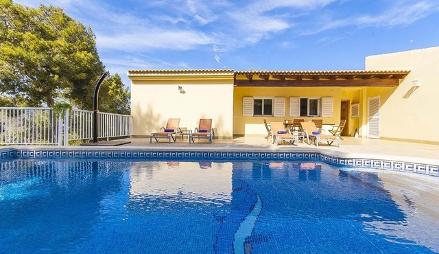 Villa Vinyes