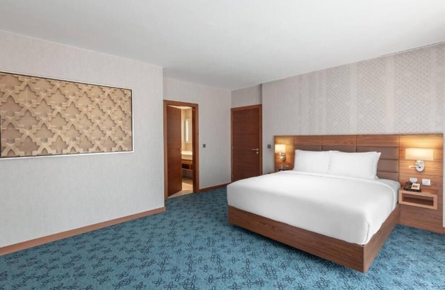 1 Bedroom Suite Near Al Jaddaf Metro Station