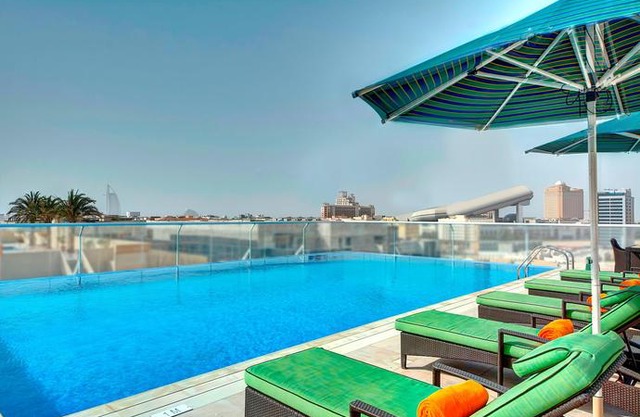 Al Khoory Atrium Hotel