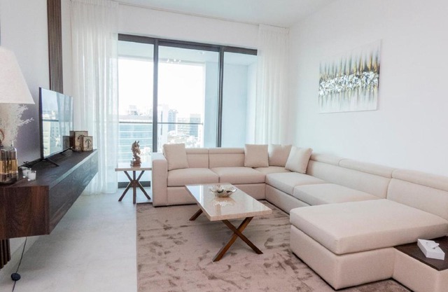 Baytik - Splendid 1BR Apartment Al Barsha