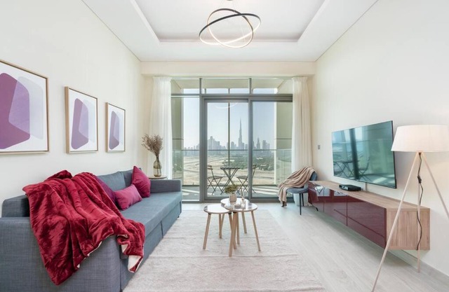 Burj Khalifa view - 1bedroom - Pool & Gym