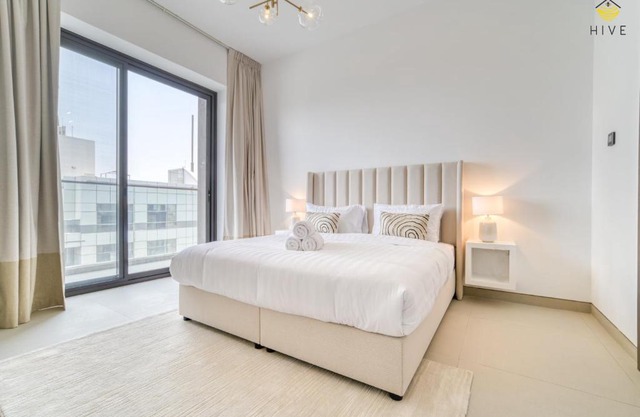 Central 1 Bedroom Apartment in Euro Residence