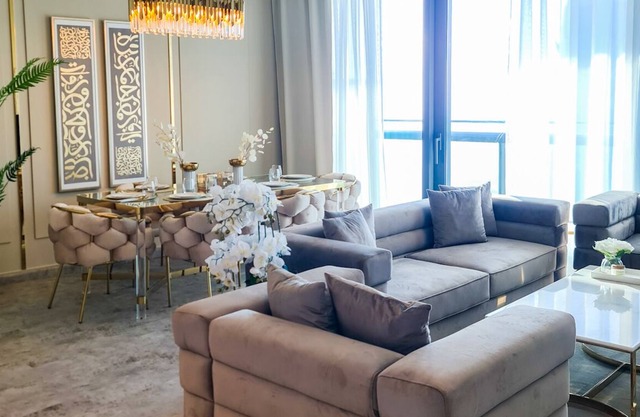 FIRST CLASS | 2BR | Dubai Skyline & Sea view