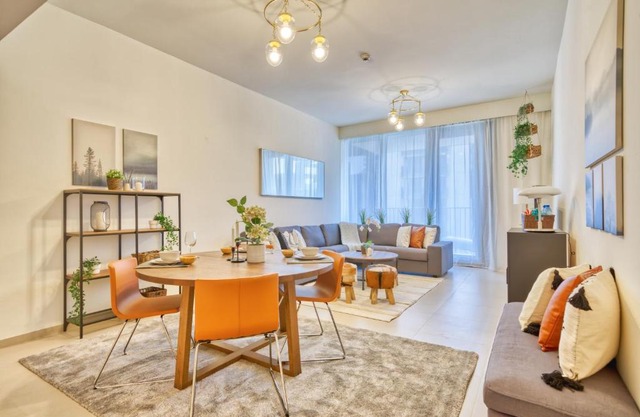 Incredible Views From This Classy Apt With Terrace