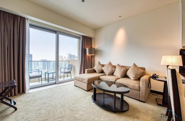 Lush 1 BR at The Address Residences Dubai Marina by Deluxe Holiday Homes