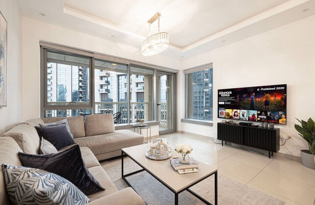 Luxury 3BR Downtown Dubai Apartment with Burj Khalifa Views