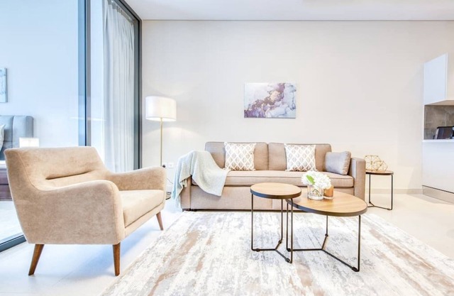 Magnificent 1BR with Concierge and Luxurious Amenities