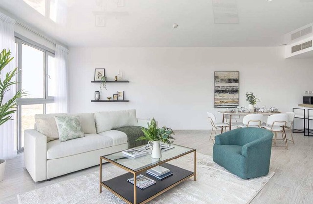 Modern and Spacious 2BR Apt in MBR City