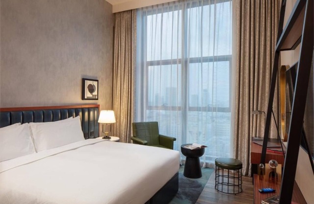 One Bedroom Apartment Near Gymnation Bur Dubai By Luxury Bookings
