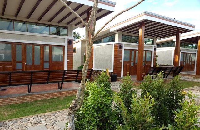 Slow Life Sabaidee Pai Bed and Breakfast