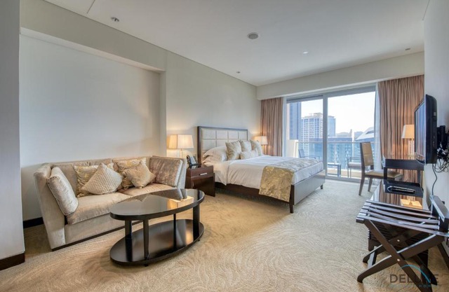 Steps Away From Marina Mall with Iconic Marina Canal Views, The Address Residences, Dubai Marina by Deluxe Holiday Homes