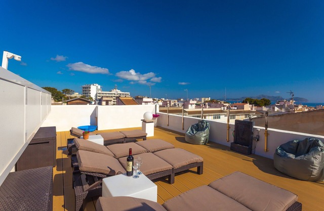 Vacation Home "Obelisc-5" Apartment Close to the Beach