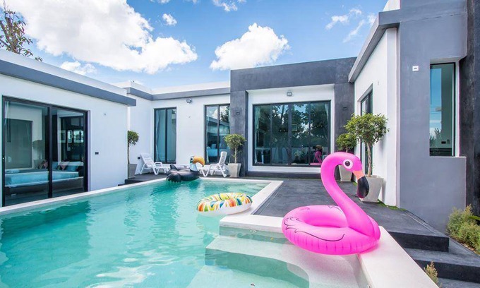 Hua Hin Villa | 100 m² Villa ∙ 3 bedrooms ∙ 10 guests