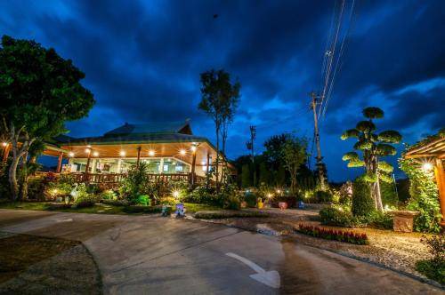 Chiang Dao Resort | 105 m² Resort ∙ 9 guests