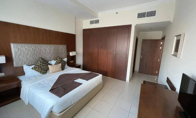 Al Barsha 1 Resort | 140 m² Private room ∙ 2 bedrooms ∙ 2 guests