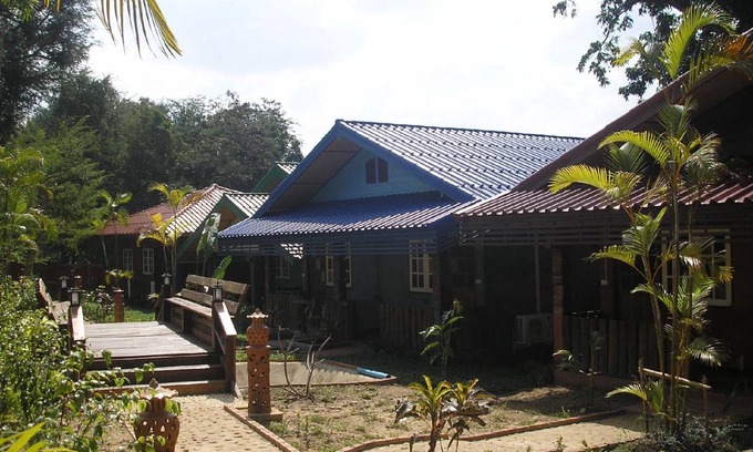 Mae Sariang Resort | 20 m² Resort ∙ 4 guests