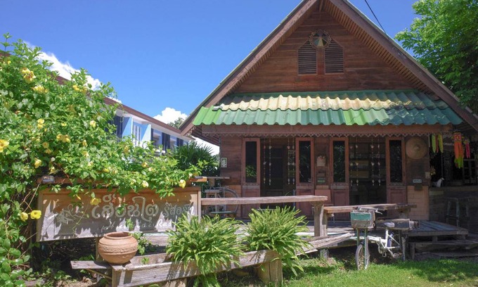 Mae Hong Son Resort | 24 m² Resort ∙ 3 guests