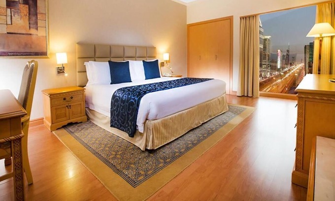 Trade Center House | 3 Bedroom Apartment Near World Trade Centre