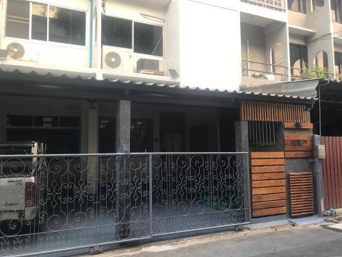 Lat Yao Bed & Breakfast | 30 m² Bed and breakfast ∙ 2 guests