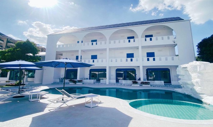 Na Chom Thian Hotel | 36 m² Hotel ∙ 6 guests