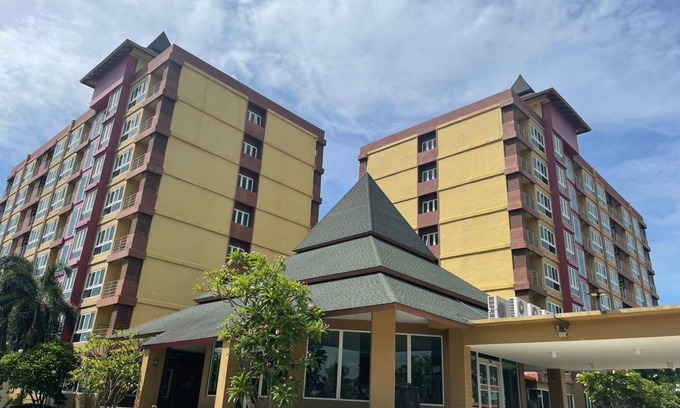 Bang Sao Thong Hotel | 39 m² Hotel ∙ 3 guests